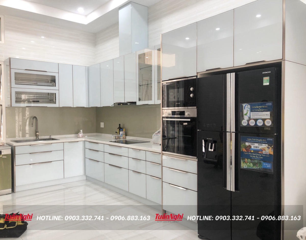 Kệ tủ treo tường nhà bếp