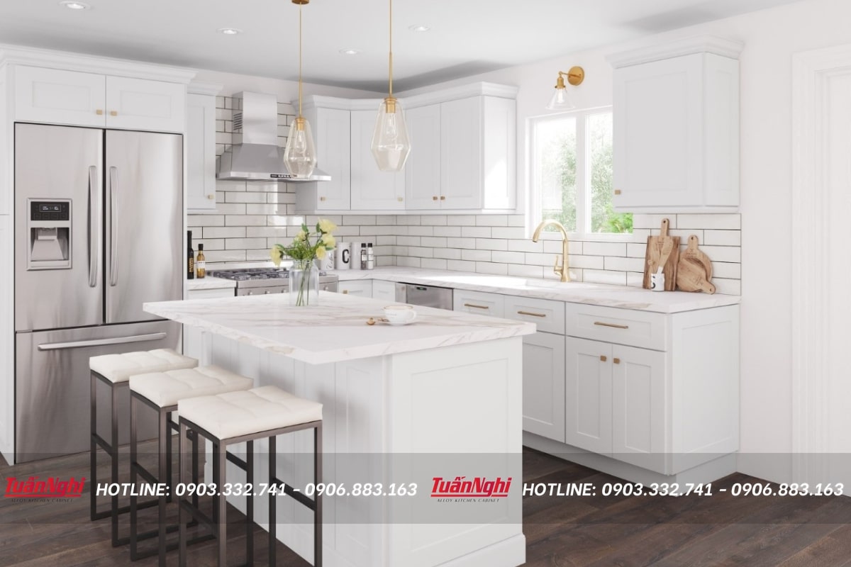 Cánh cửa sổ nhỏ giúp căn bếp trở nên thoáng đãng và tăng hứng thú trong việc bếp núc