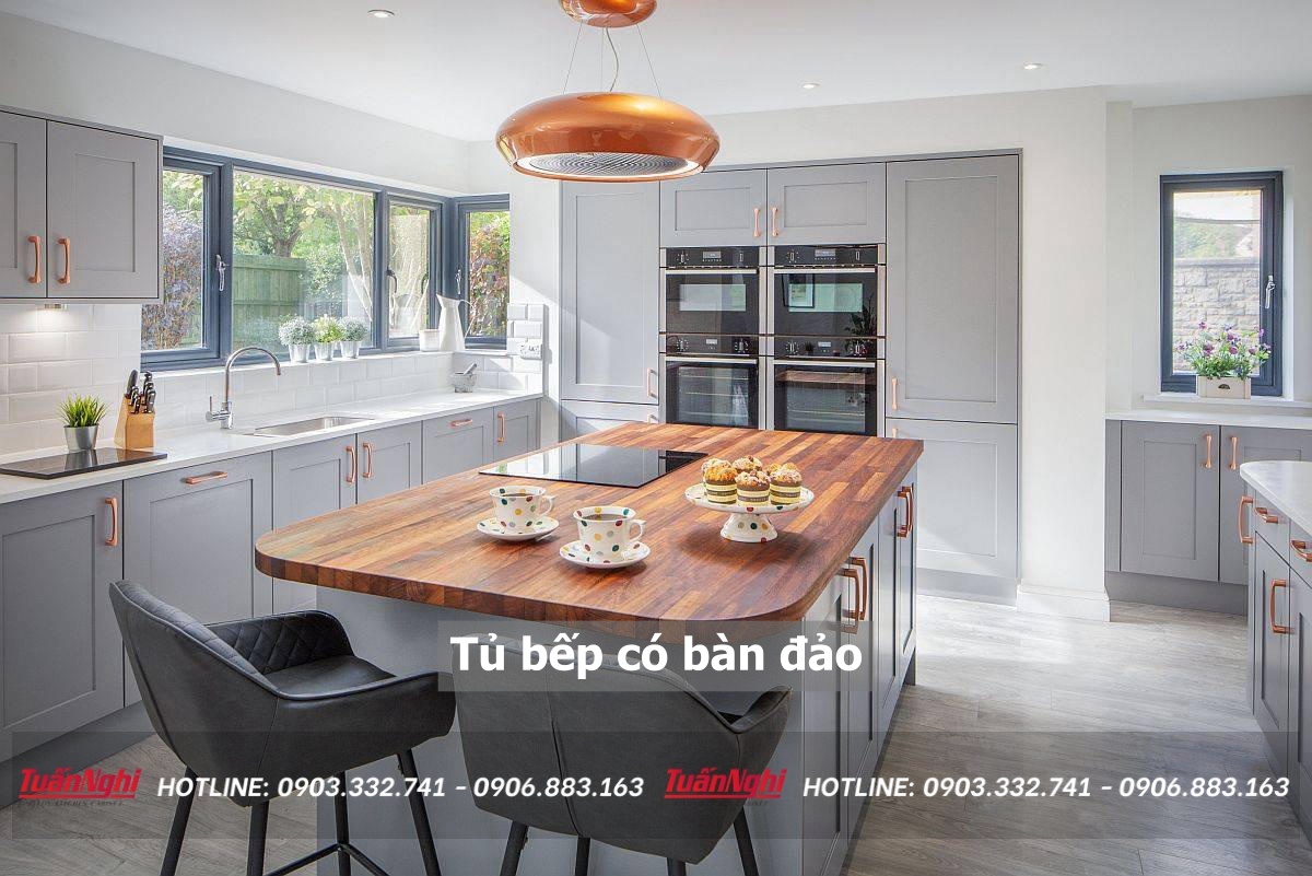 tủ bếp có bàn đảo