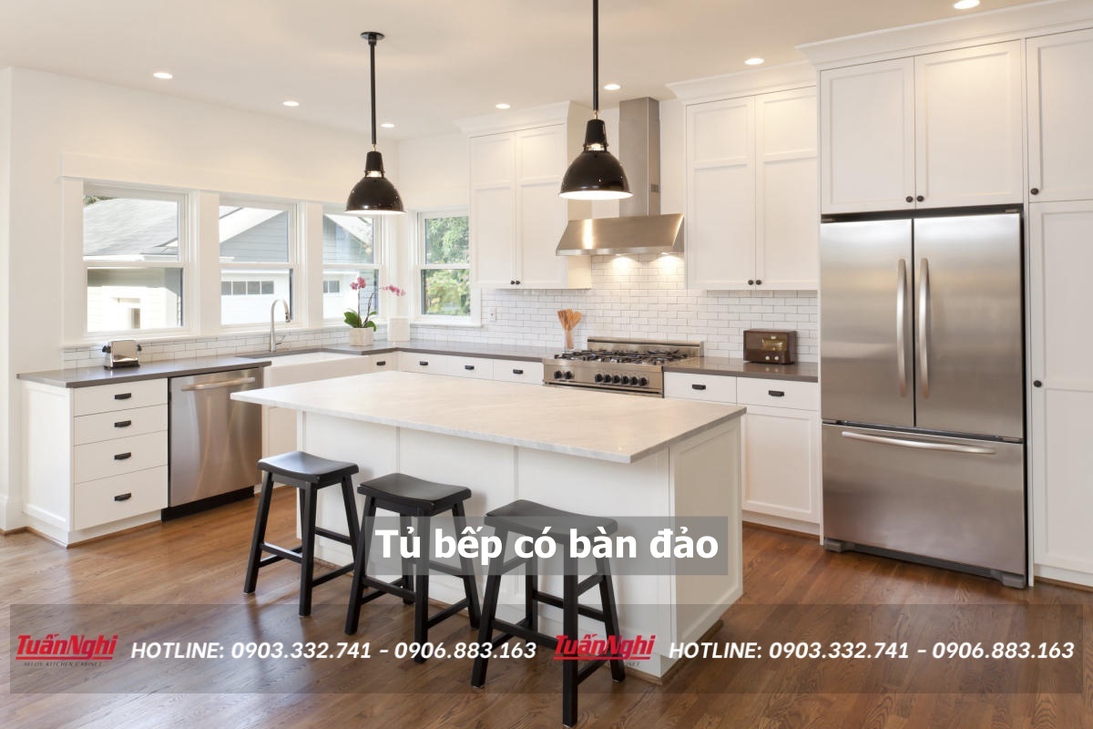 tủ bếp có bàn đảo