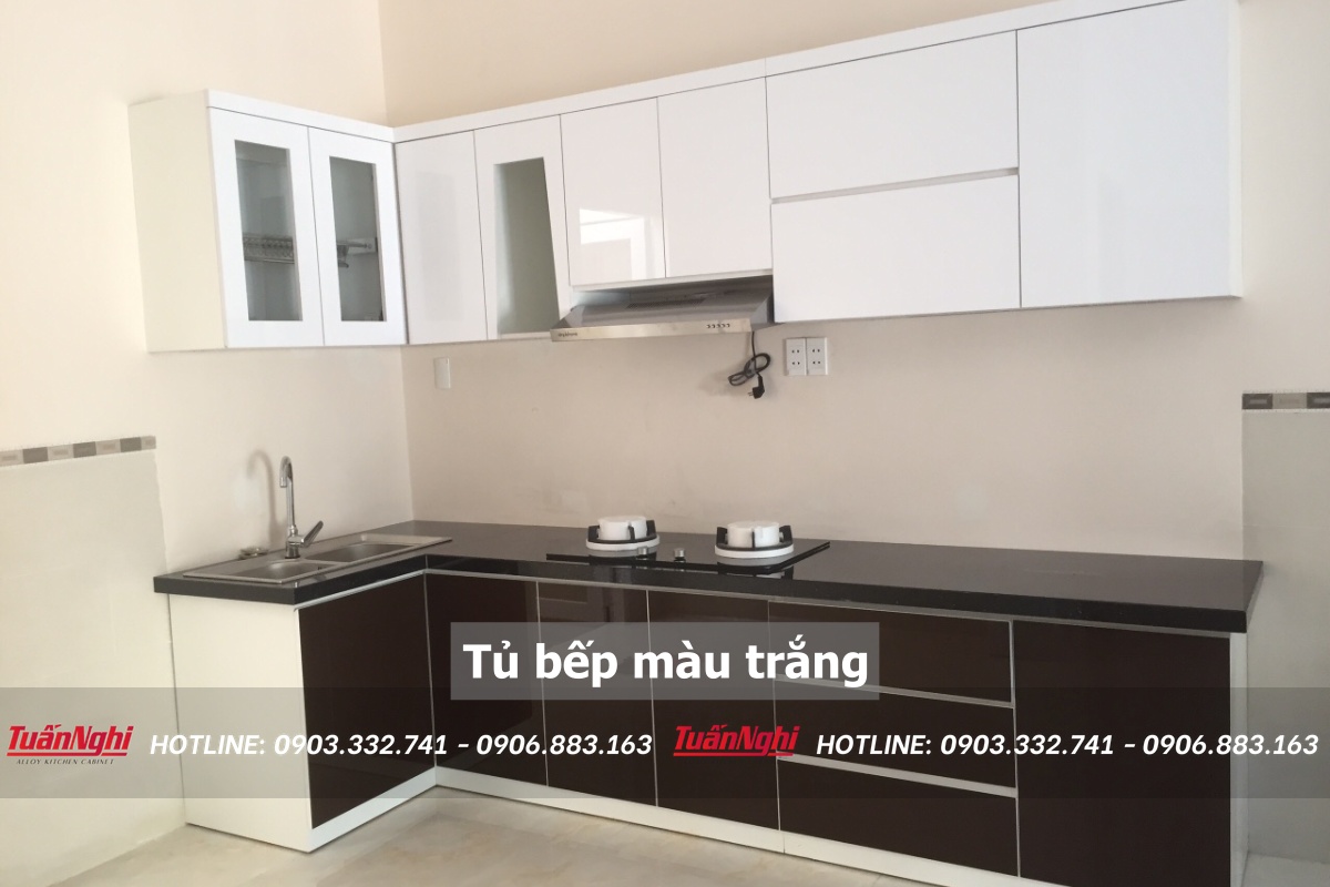 Tủ bếp màu trắng