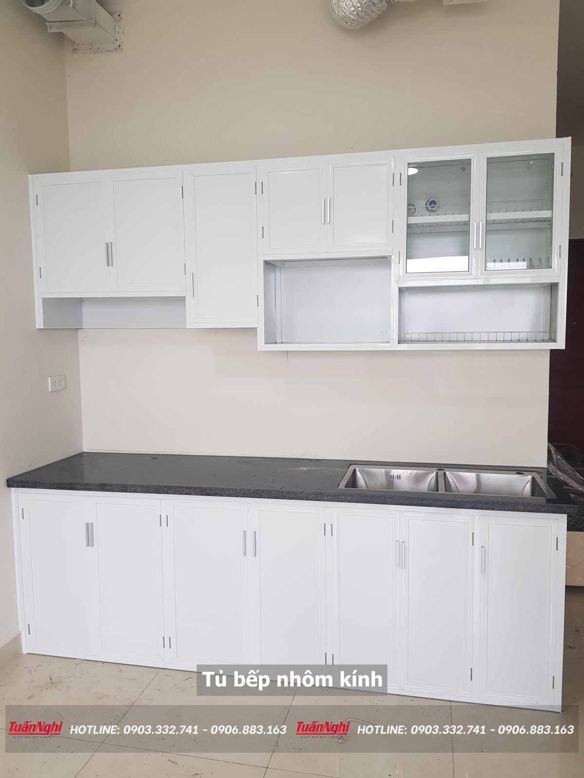 15+ Mẫu Tủ Bếp Nhôm Kính Đẹp Không Thể Bỏ Qua 2023 25 Tủ bếp nhôm kính