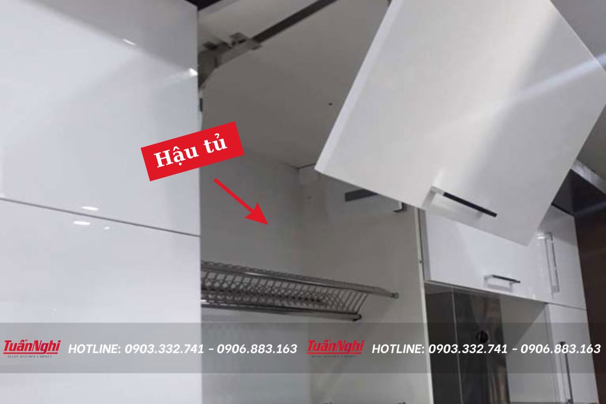 hậu tủ bếp gỗ công nghiệp