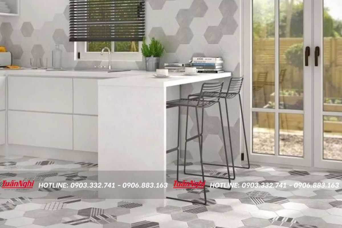 Mẫu gạch Mosaic mang lại cho không gian bếp vẻ đẹp sang trọng. 