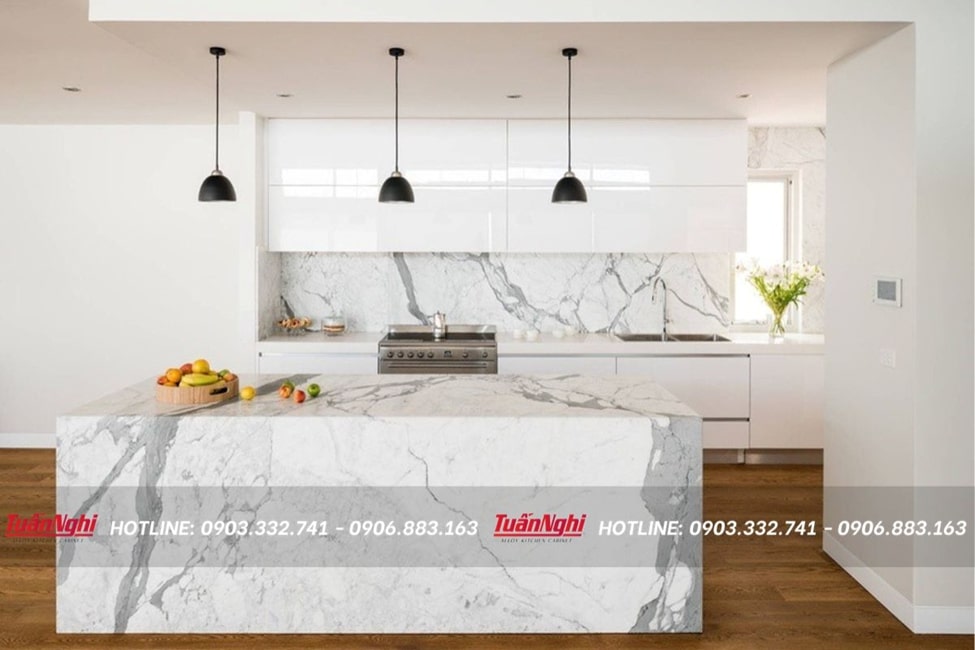 Đá ốp bếp Marble là chất liệu đá tương đối đắt đỏ