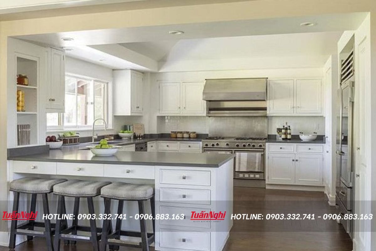 Thiết kế tối giản của tủ bếp giúp tạo nên vẻ đẹp dễ dàng và thoải mái trong việc sử dụng hàng ngày