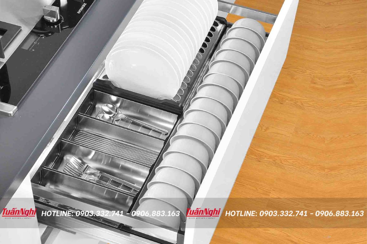 cách làm tủ bếp inox: