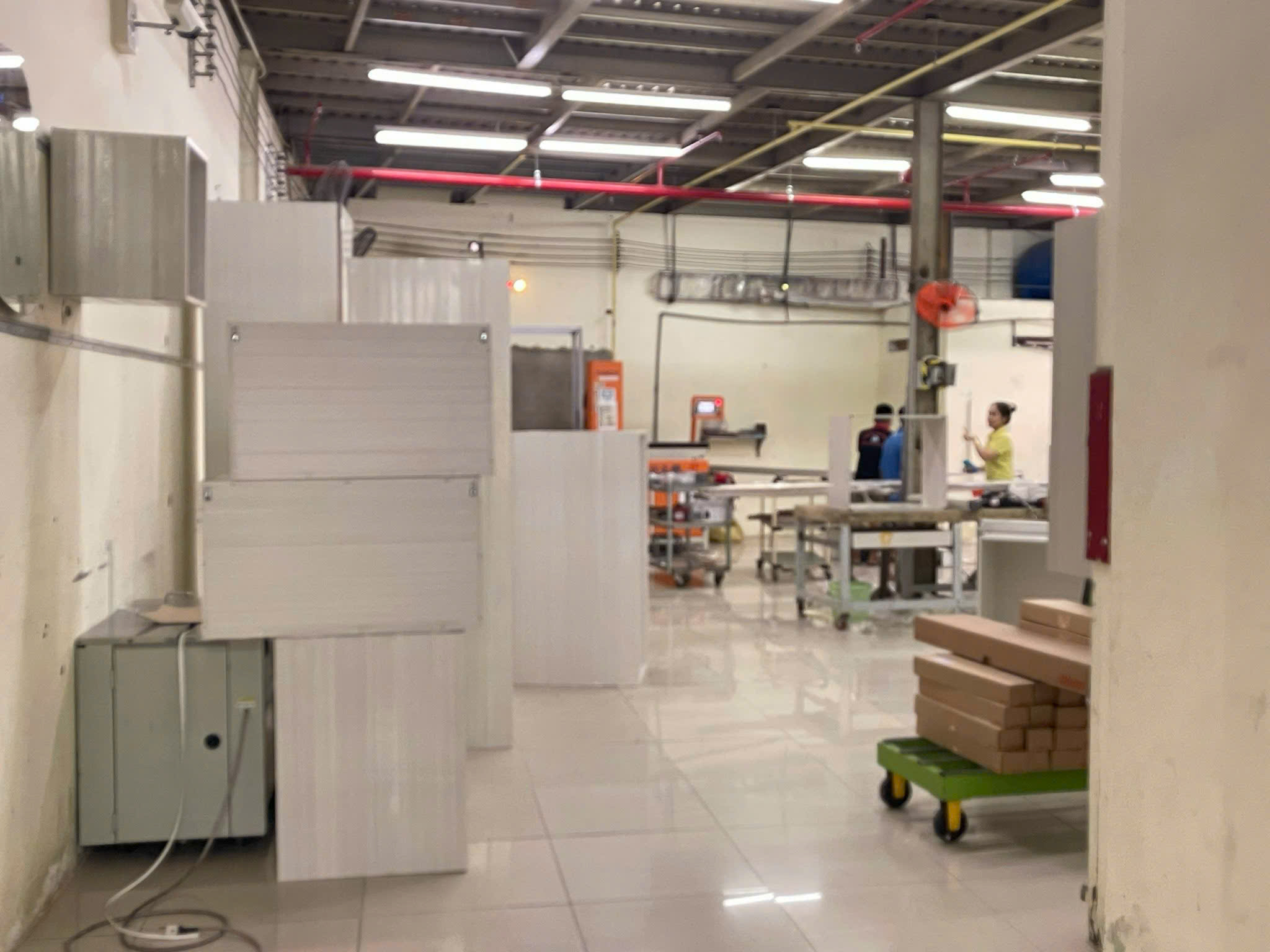 xuong san xuat tuan nghi 7