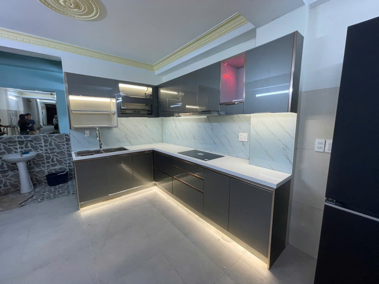 Thi Công Tủ Bếp Nhà Anh Từ Quận 8