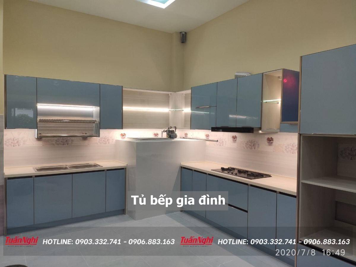 tủ bếp gia đình