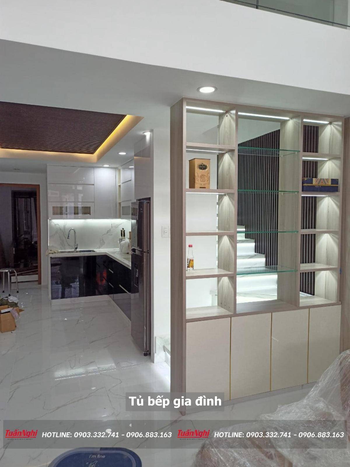 tủ bếp gia đình