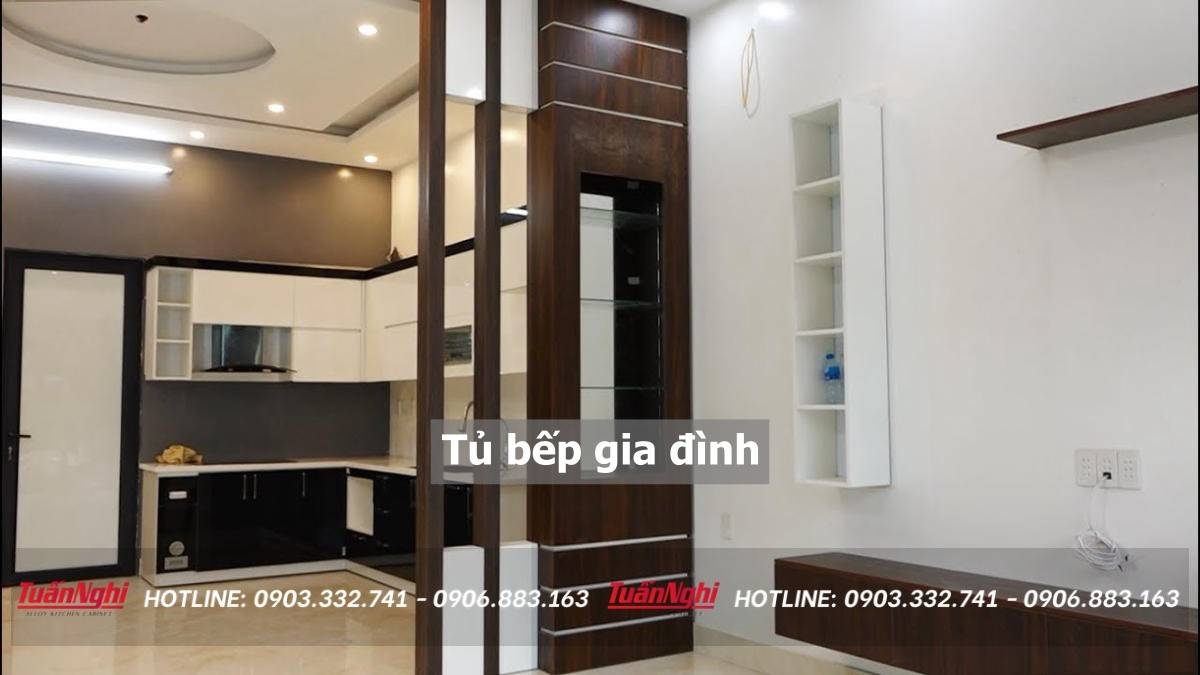 tủ bếp gia đình